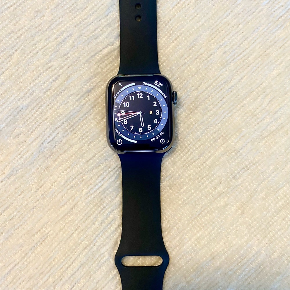 LIKE NEW | Series 7 Apple Watch | Titanium Case | 44mm | + Extra Bands - Picture 2 of 14